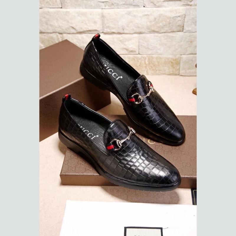 G*u*i leather shoes